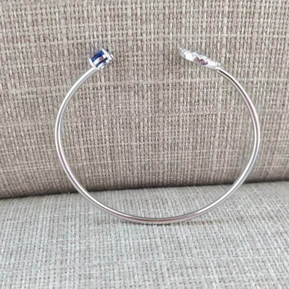 925 Sterling Silver Bracelet Blue Faux Stone Crystal Accent Cuff Wrist Band New - Picture 3 of 12